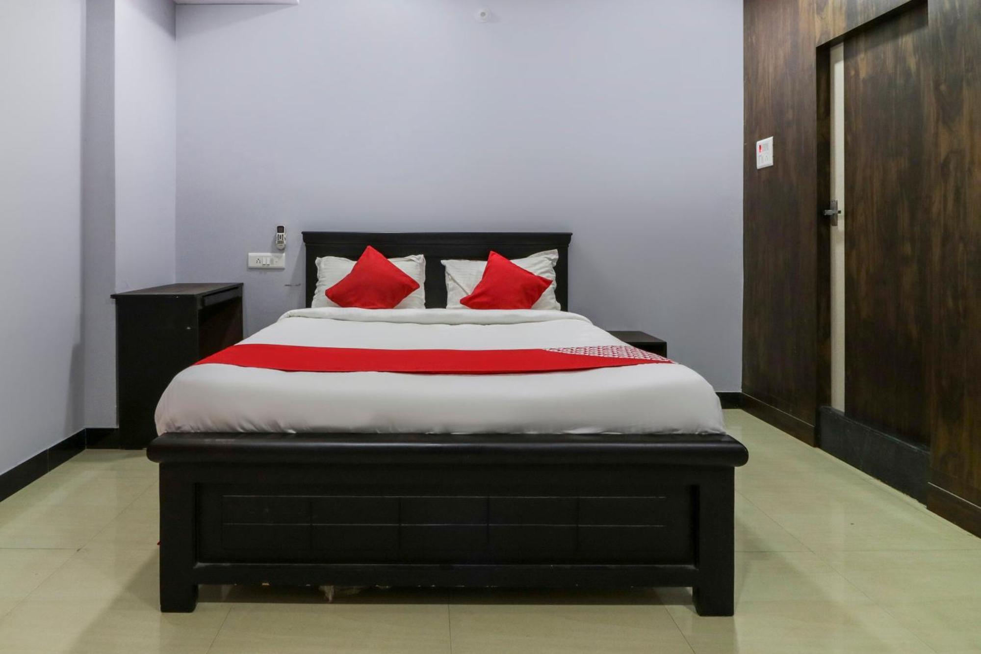 Hotel O Jubilee Homes Хайдарабад Экстерьер фото